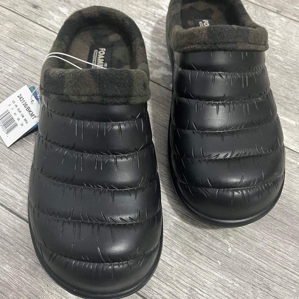 NEW Skechers Men's Clog - nice Christmas present!